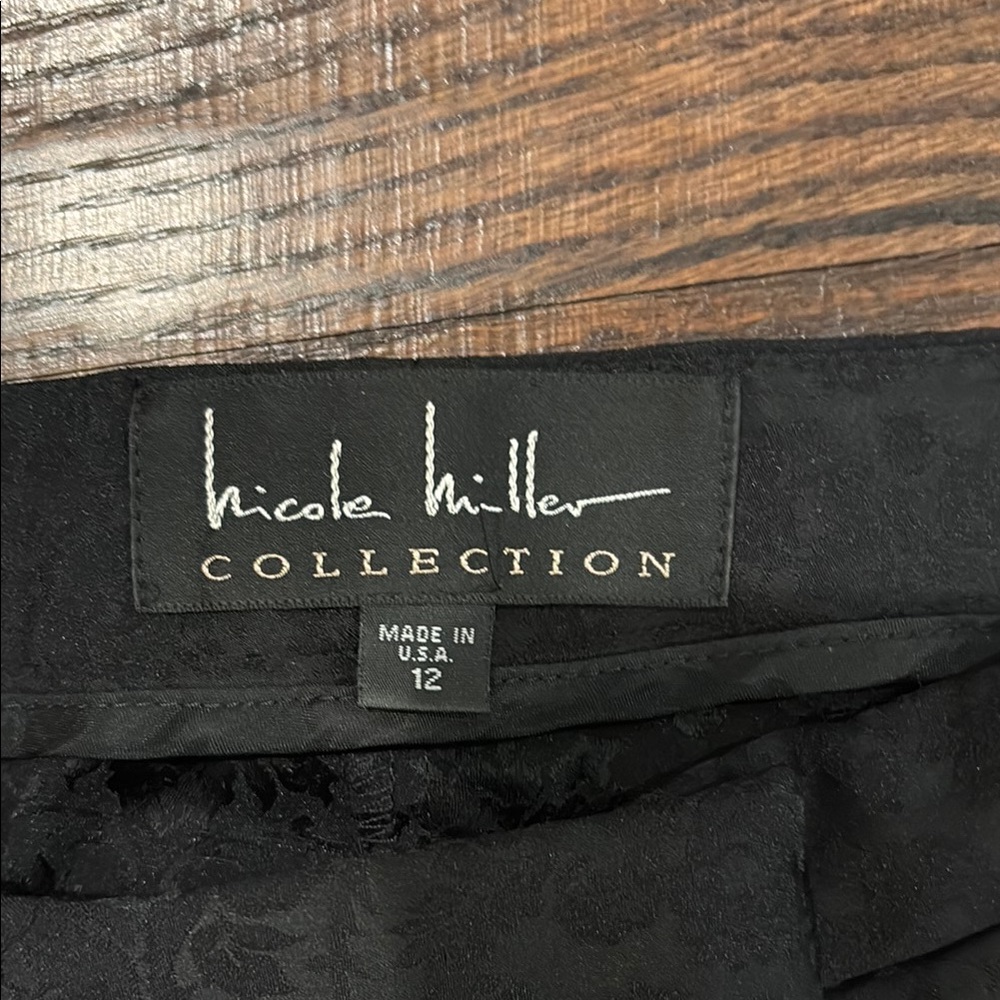 Chic Black Patterned Pants - image 2